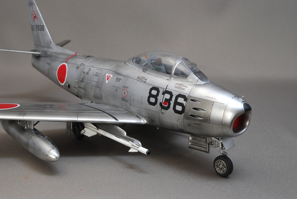 F-86f-40-na Sable Japan 86 F Modelo Equipo de Construcción 1:144 Trumpeter 