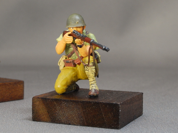 Assault Infantry Rifleman B  Tamiya 1:35 painted figure 26009 U.S 