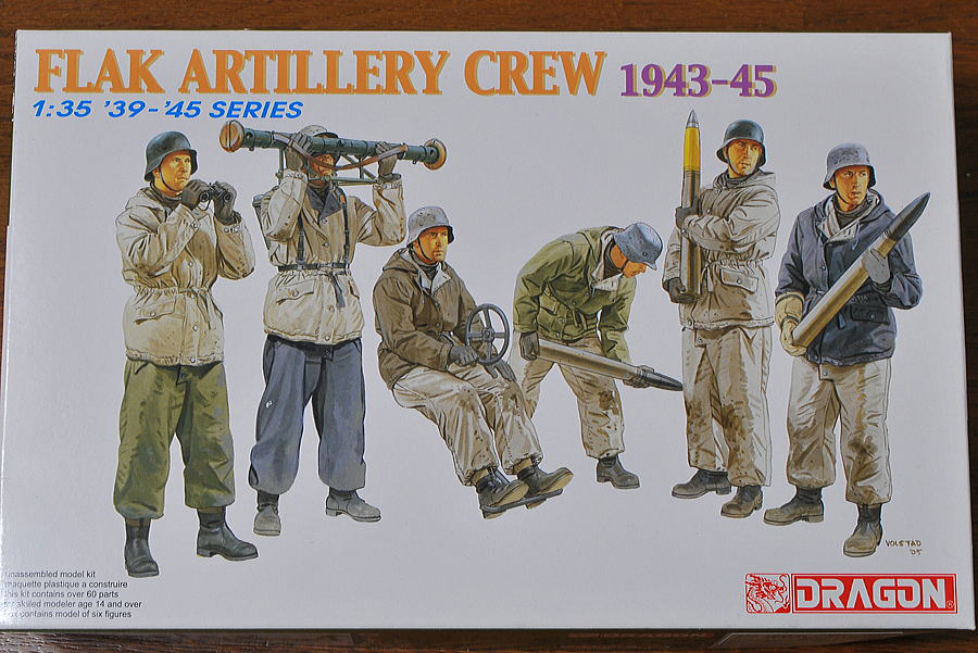 FLAK ARTILLERY CREW 1943-45 DRAGON 1/35 BOX PACKAGE