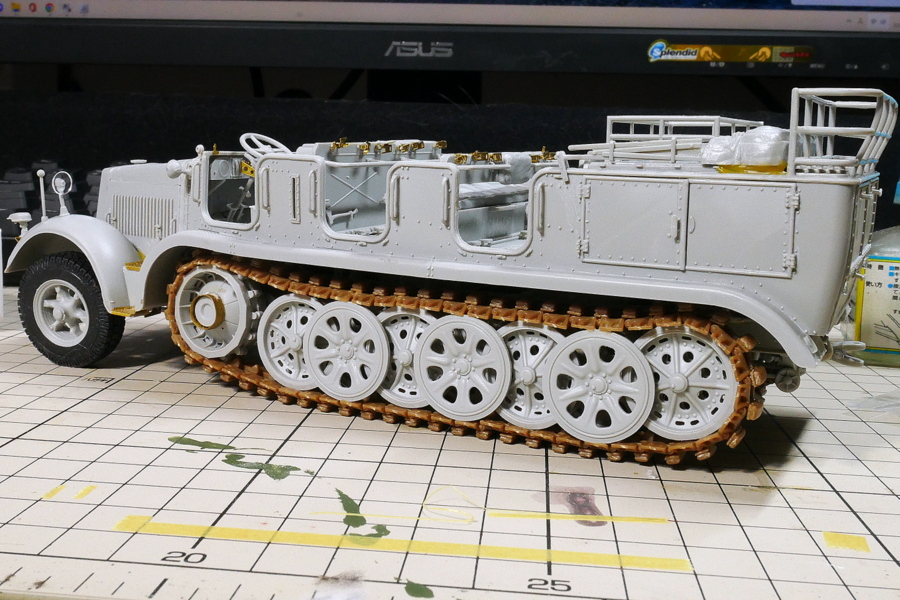 German Sd. Kfz. 7 8t Half-Track Early Type Trumpeter 1/35 Building, Painting, Plastic Model Making, How to build plastic models