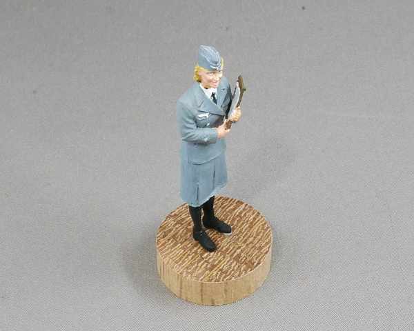 German Female Auxiliary Figure of a Taisho Modeling