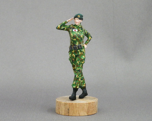 JGSDF Woman Soldier 1/35 scale