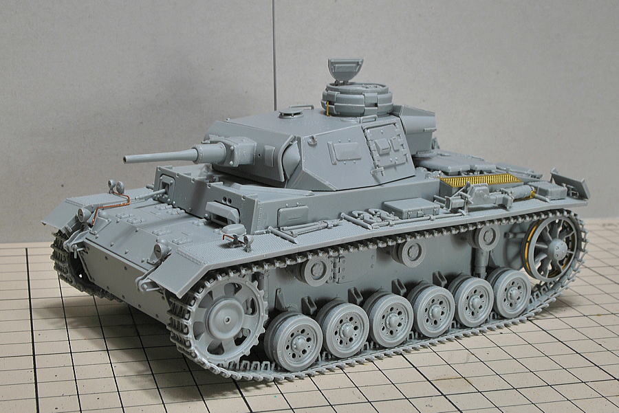 PANZERKAMPFWAGEN III Ausf H DRAGON 1/35 MAKING