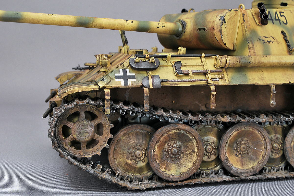 PANTHER D DRAGON 1/35 FINISHED WORK
