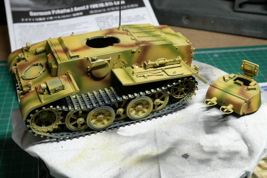 German Pzkpfw. I Ausf. F VK18.01 Late type Hobby Boss 1/35 Painting