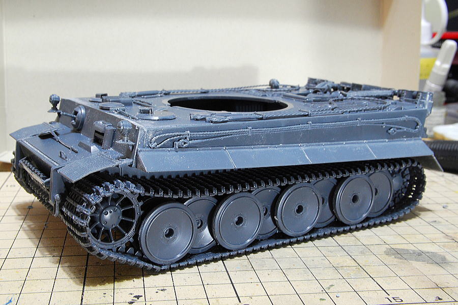 TIGER-I PANZERKAMPFWAGEN VI Ausf.E EARLY TYPE ITALERI 1/35 MAKING