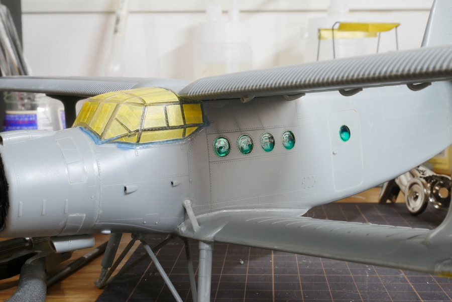 アントノフ AN-2/AN-2CX COLT 1/48 ホビーボス 塗装