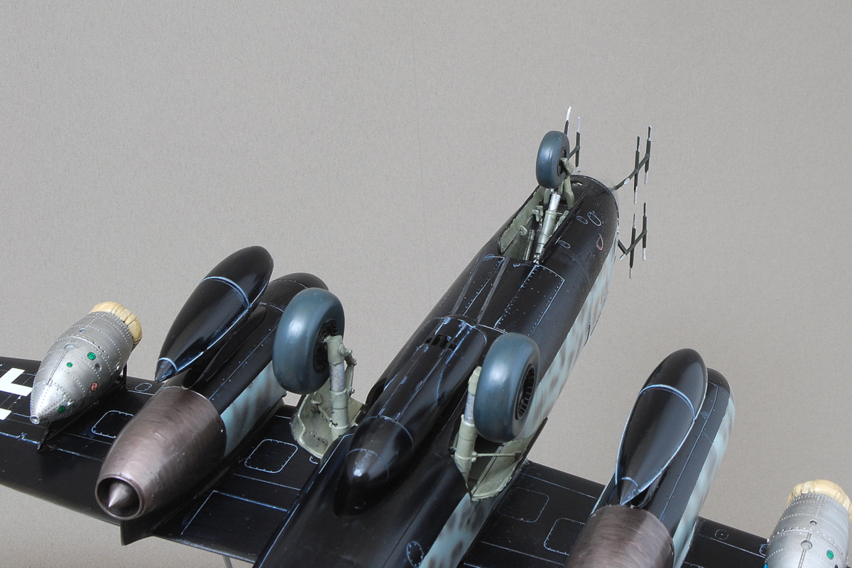 アラド Ar234B-2 ナハティガル 偵察機 ハセガワ 1/48 完成写真 ランディングギア