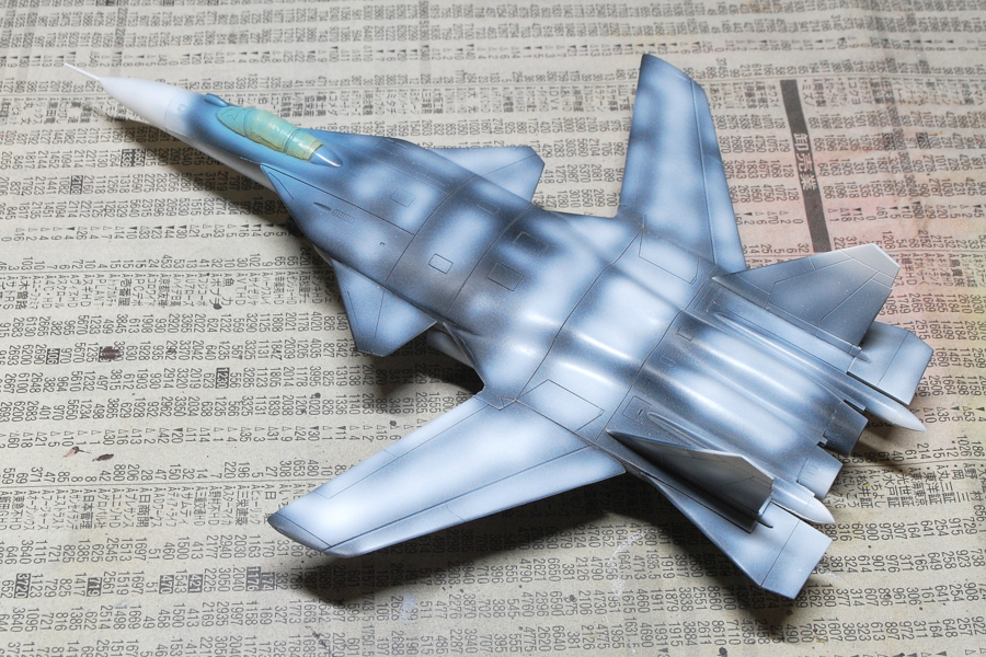 スホーイ S-37 (Su-47) ベルクト レベル 1/144 塗装