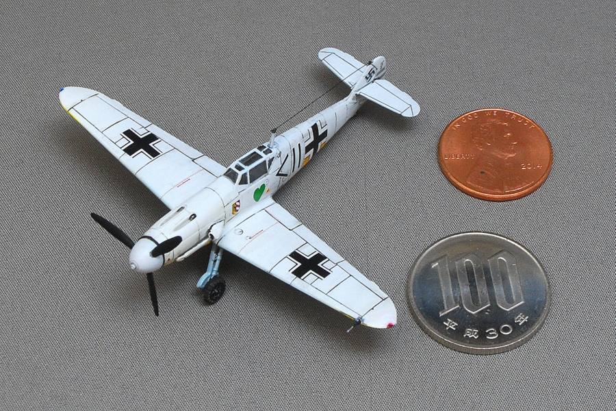 メッサーシュミット Bf109 F-4 冬季迷彩 スウィート 1/144