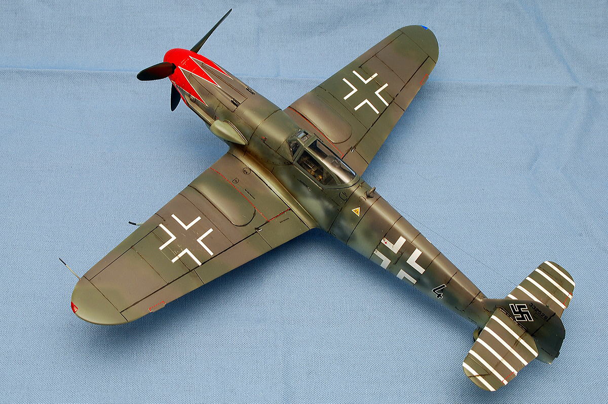 メッサーシュミット Bf-109K-4 アカデミー 1/48 グラーフ中佐機