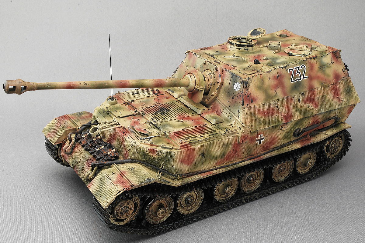 エレファント重駆逐戦車 Sd.Kfz.184 タミヤ 1/35 完成写真 分厚い装甲と8.8cm対戦車砲の威力は絶大