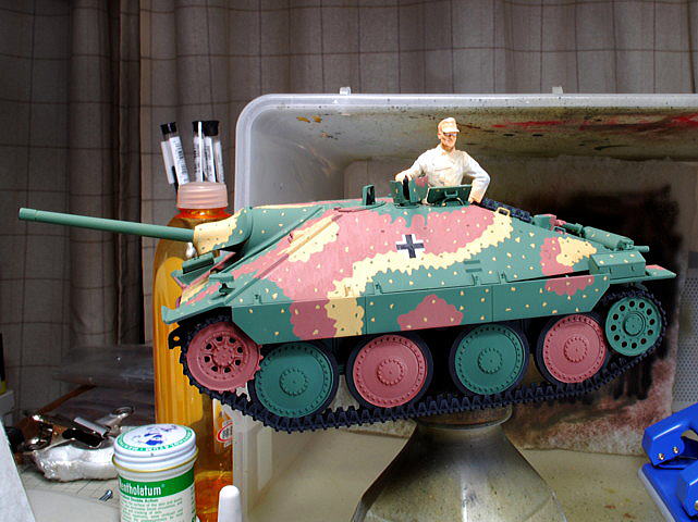 ヘッツァー駆逐戦車 タミヤ 1/35 基本塗装完了