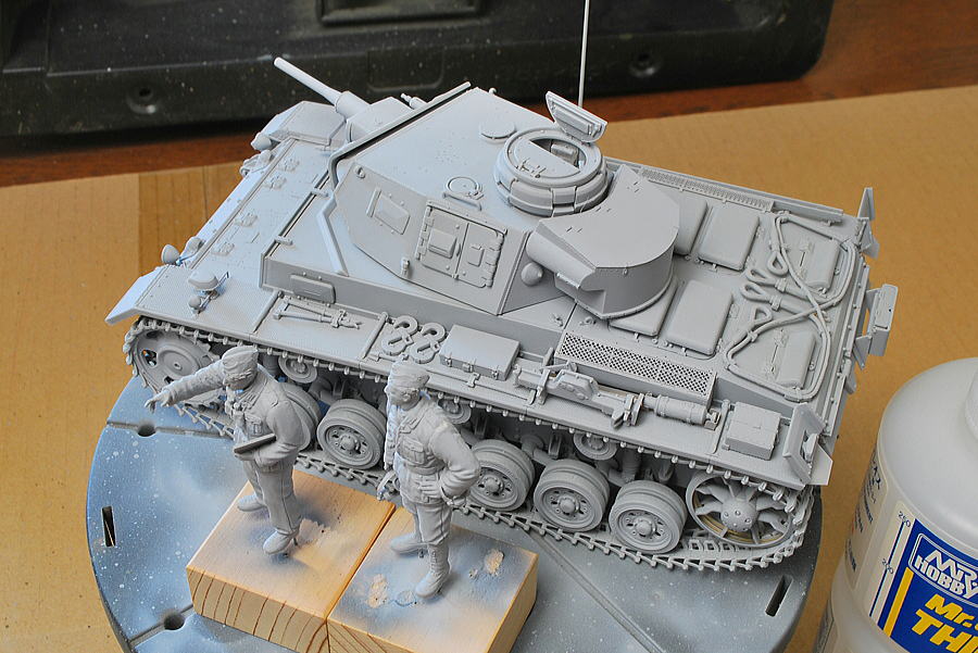 III号戦車H型 5cm砲 ドラゴンモデルズ 1/35 戦車兵とIII号戦車の塗装