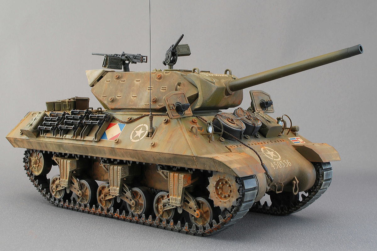 M10 GMC 駆逐戦車 アカデミー 1/35 完成写真 車体下部はM4A2戦車とほぼ同様