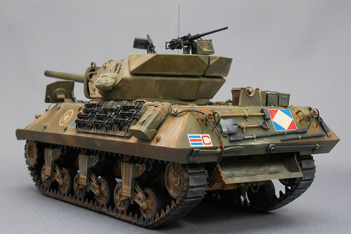 M10 GMC 駆逐戦車 アカデミー 1/35 完成写真 突起物は増加装甲用