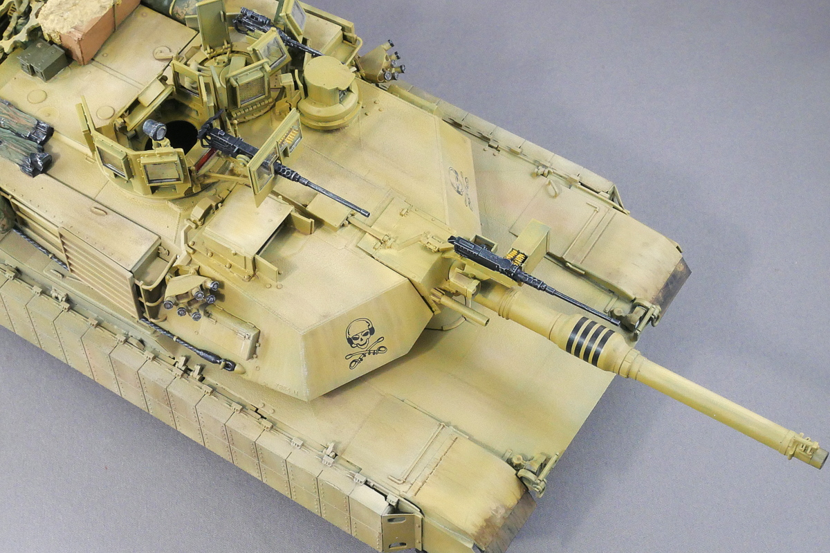 アメリカ軍主力戦車 M1A2 エイブラムス SEP TUSK I/TUSK II メンモデル モンモデル 1/35 プラモデル製作手順 組立と塗装 製作記 完成写真