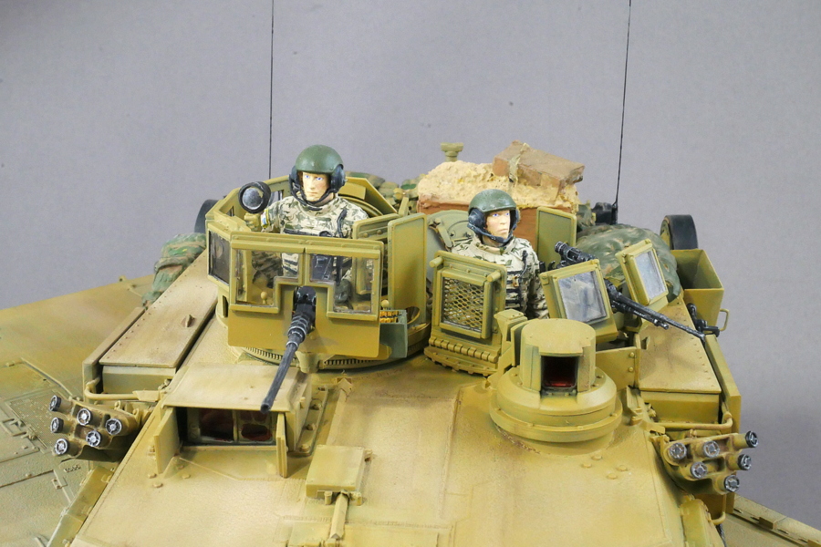 現用アメリカ軍戦車兵 1/35 プラモデル製作手順 組立と塗装 製作記 完成写真