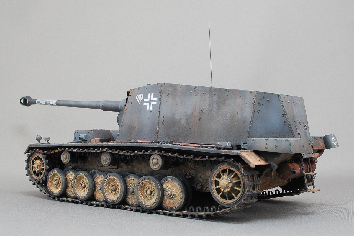 ドイツ軍12.8cm対戦車自走砲 L/61 シュトゥーラー エミール トランペッター 1/35 完成写真