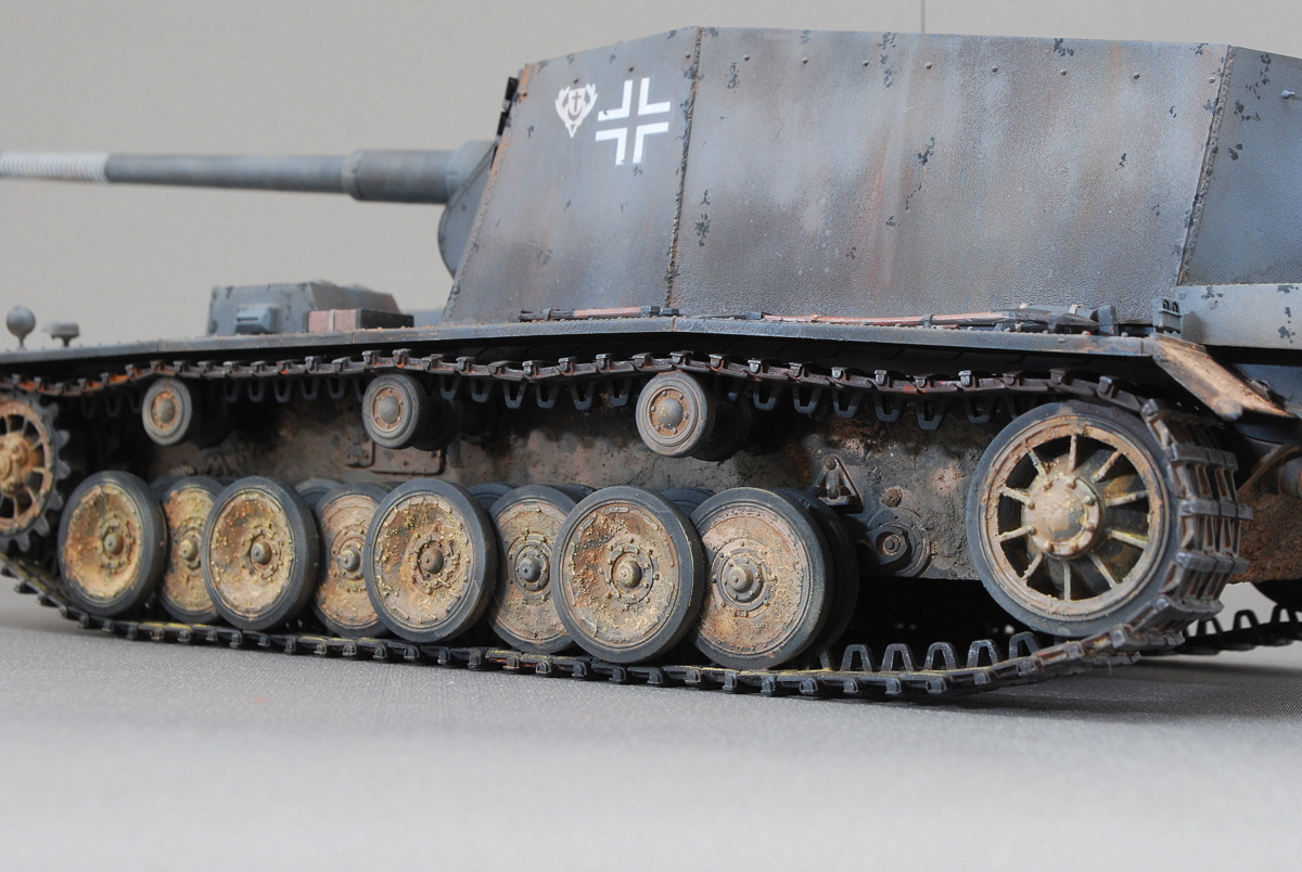 ドイツ軍12.8cm対戦車自走砲 L/61 シュトゥーラー エミール トランペッター 1/35 完成写真