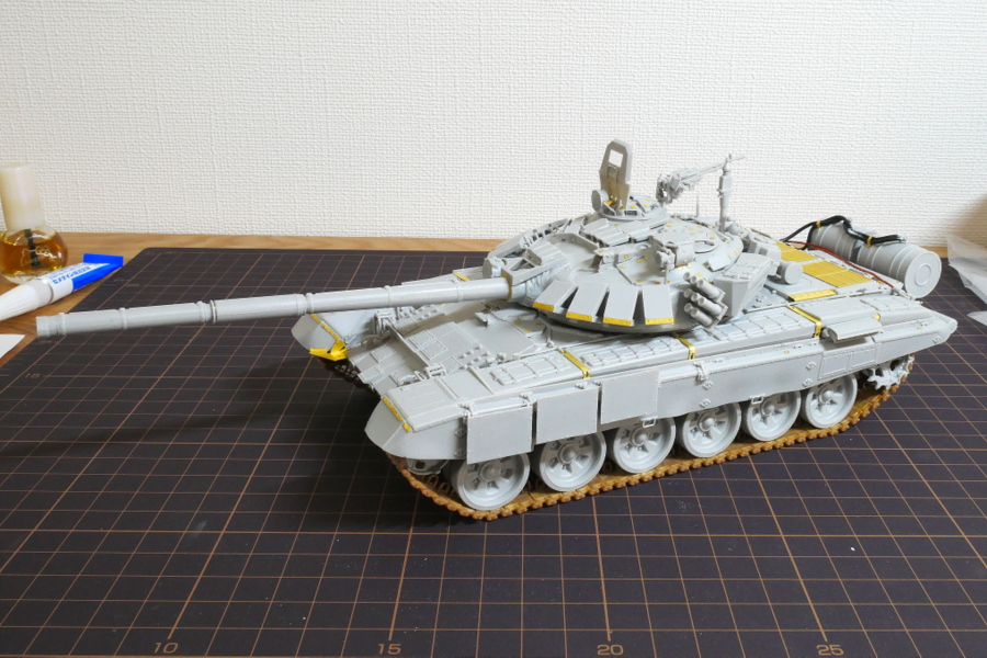 T-72B Mod.1990 トランペッター 1/35 組立完了