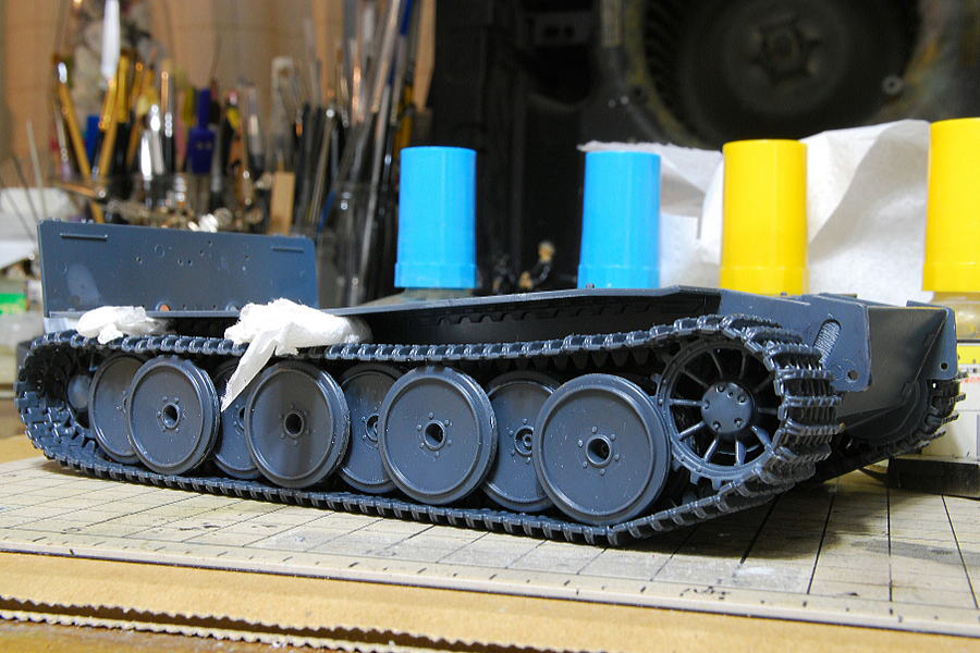 タイガー重戦車 ティーガーI 初期型 イタレリ 1/35 組立
