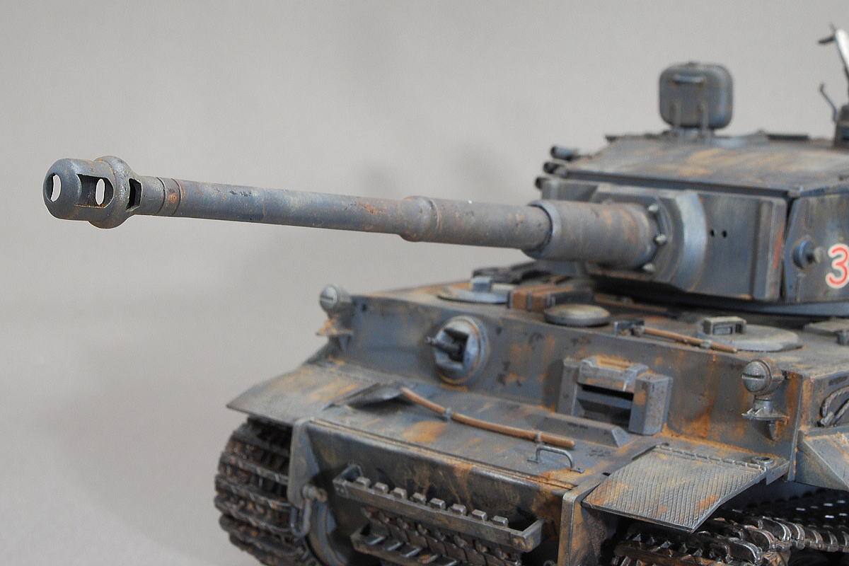タイガー重戦車 ティーガーI 初期型 イタレリ 1/35 完成写真 砲身はメタル製ではないけれど出来は十分