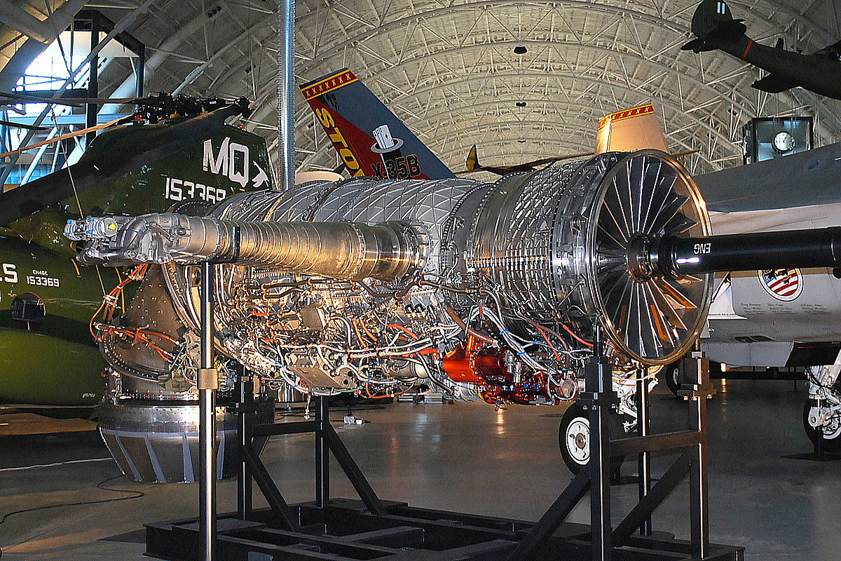  X-35BのJSF 119-PW-611エンジンの一部