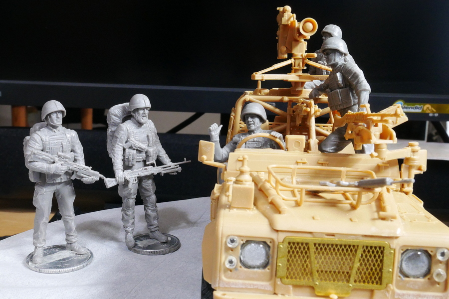 イギリス現用 歩兵5体 中東・フル装備・車上乗車シーン マスターボックス 1/35プラモデル製作手順 組立と塗装 製作記 完成写真