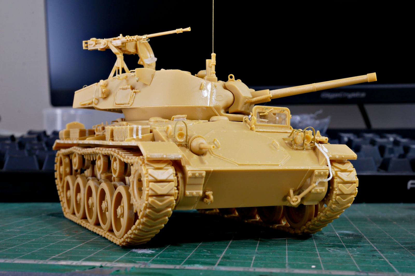 M24チャーフィー軽戦車, 陸上自衛隊, ブロンコモデル, 1/35, プラモデル製作手順, 組立と塗装, 製作記, 完成写真