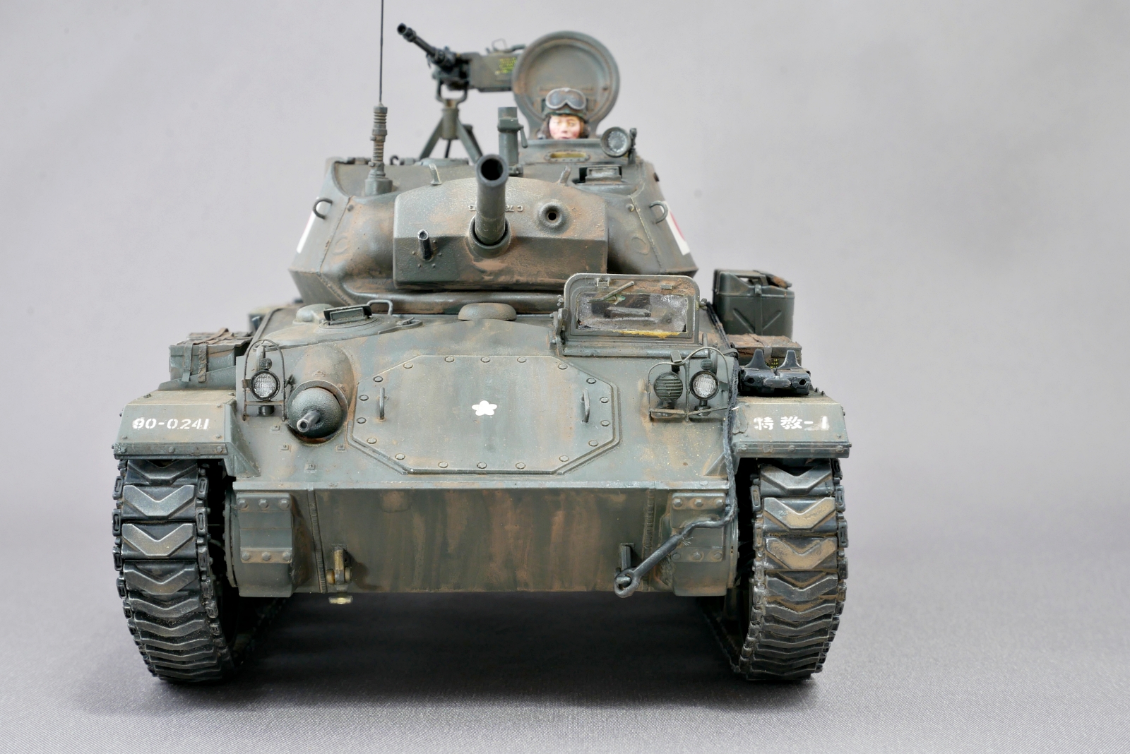 M24チャーフィー軽戦車, 陸上自衛隊, ブロンコモデル, 1/35, プラモデル製作手順, 組立と塗装, 製作記, 完成写真