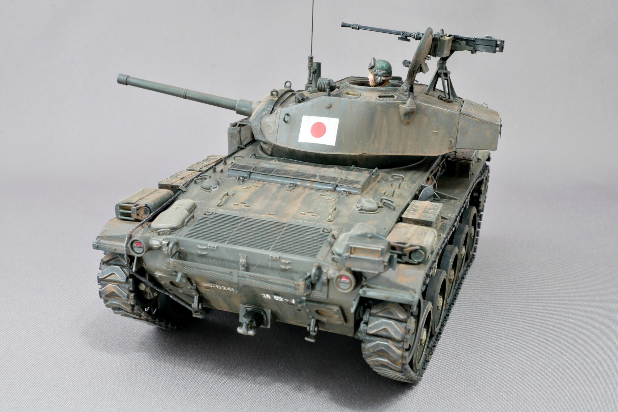 M24チャーフィー軽戦車, 陸上自衛隊, ブロンコモデル, 1/35, プラモデル製作手順, 組立と塗装, 製作記, 完成写真