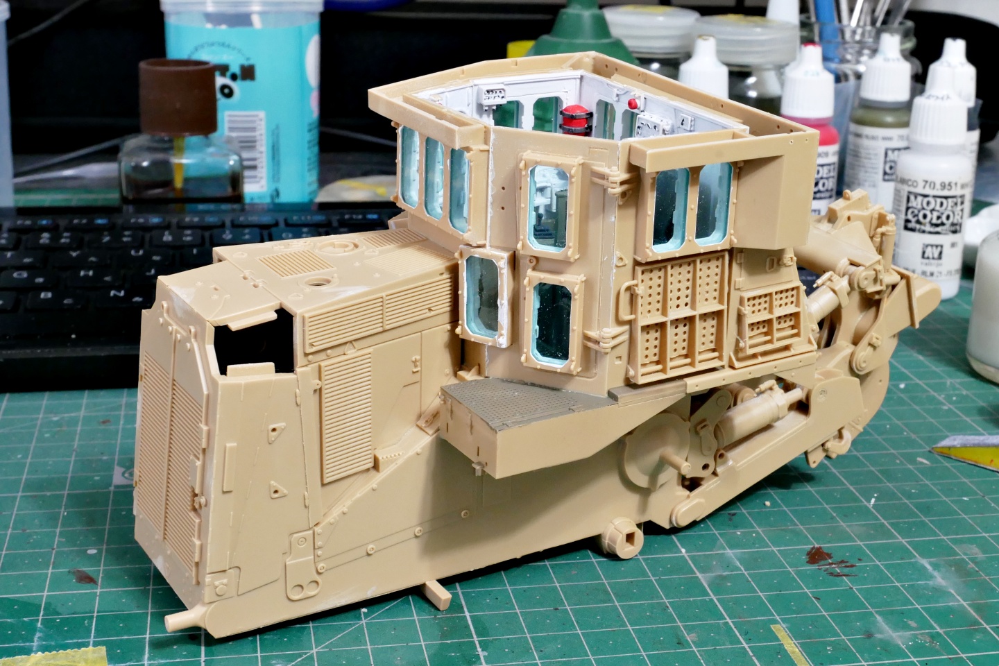 D9R, 装甲ブルドーザー, メンモデル, 1/35, プラモデル製作手順, 組立と塗装, 製作記, 完成写真