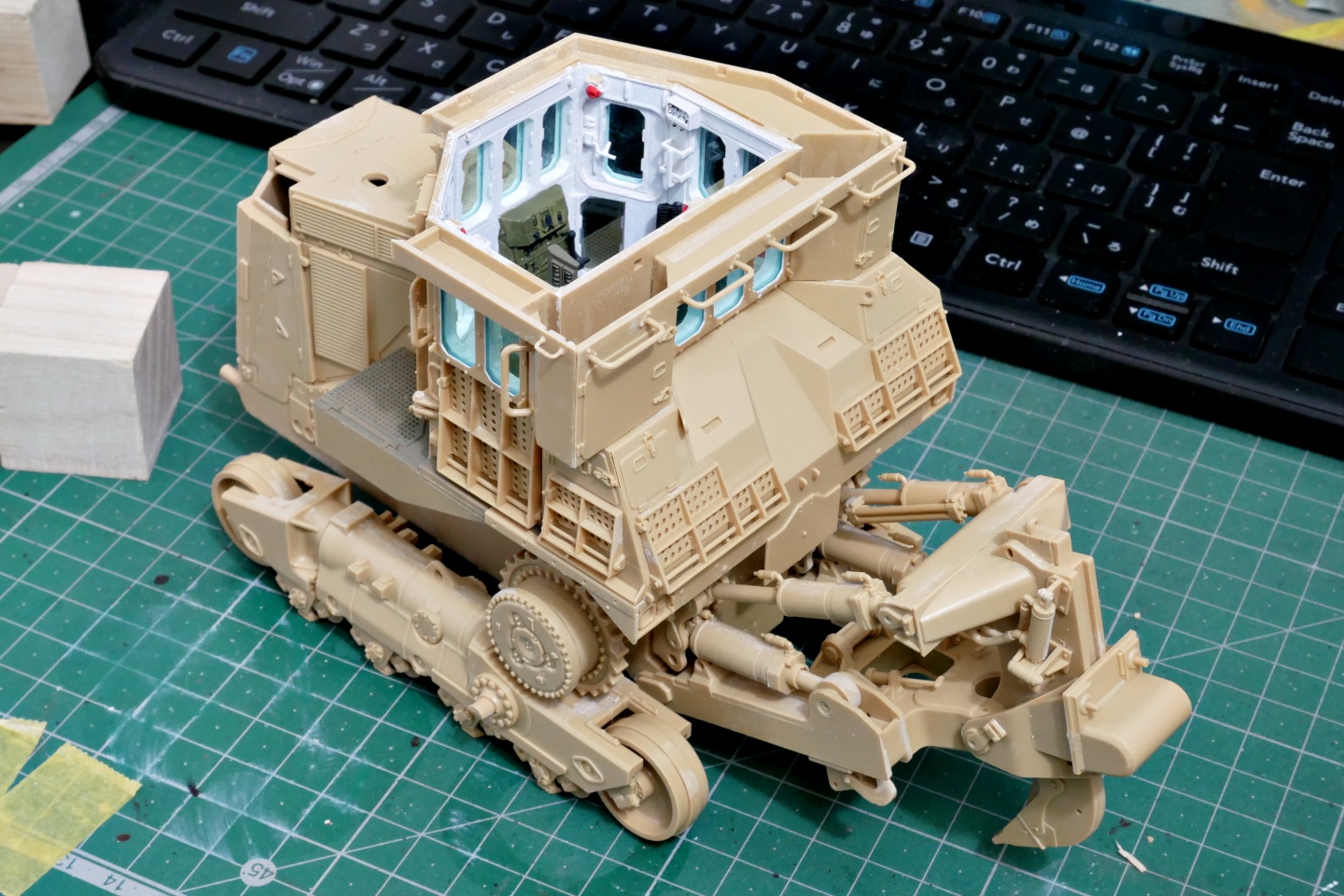 D9R, 装甲ブルドーザー, メンモデル, 1/35, プラモデル製作手順, 組立と塗装, 製作記, 完成写真