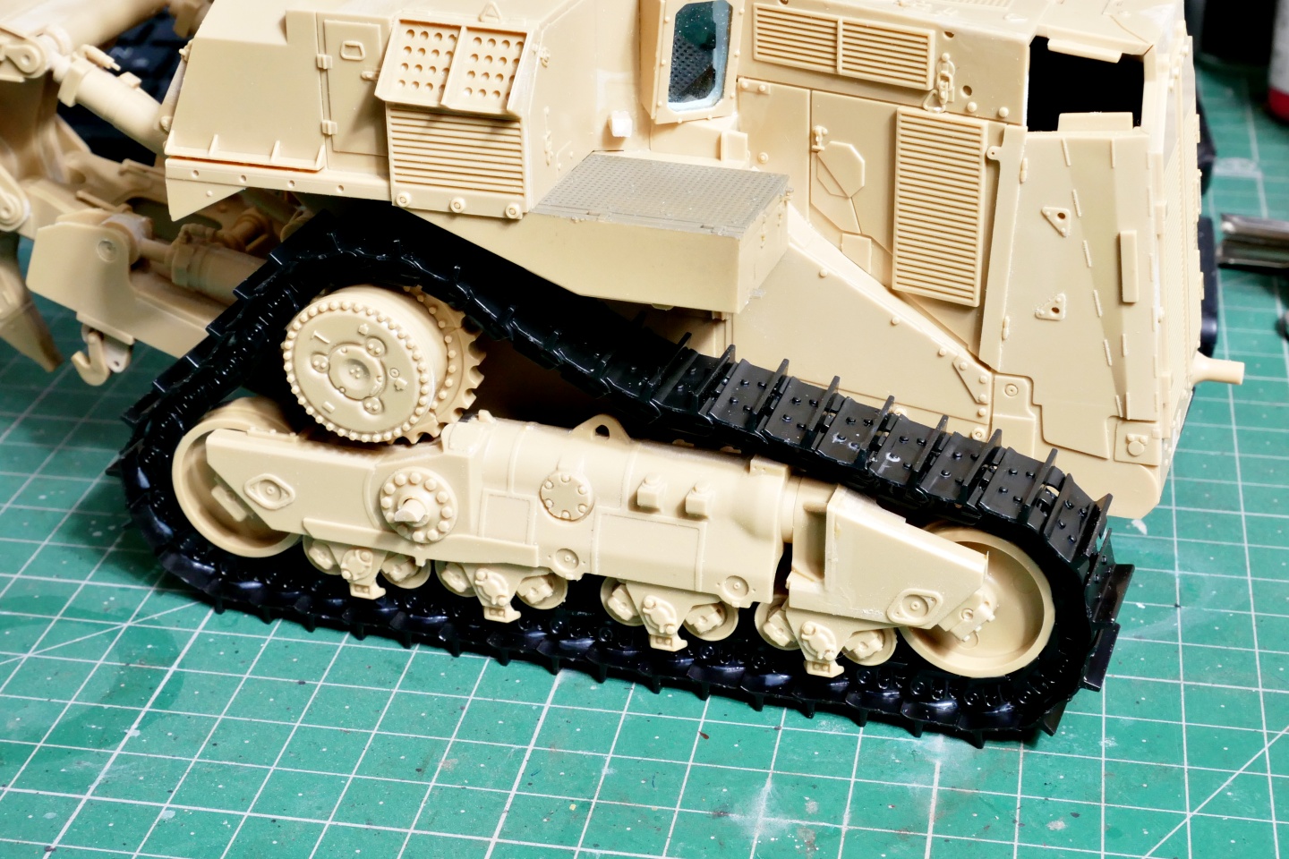 D9R, 装甲ブルドーザー, メンモデル, 1/35, プラモデル製作手順, 組立と塗装, 製作記, 完成写真