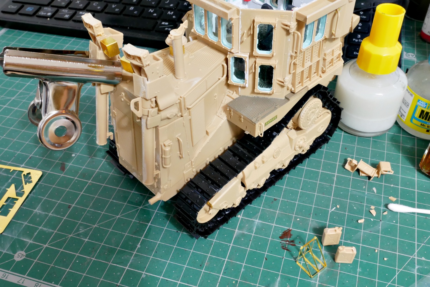 D9R, 装甲ブルドーザー, メンモデル, 1/35, プラモデル製作手順, 組立と塗装, 製作記, 完成写真