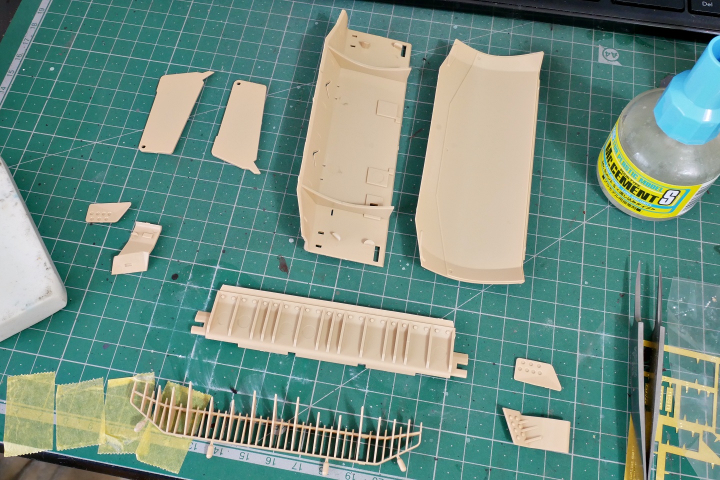 D9R, 装甲ブルドーザー, メンモデル, 1/35, プラモデル製作手順, 組立と塗装, 製作記, 完成写真