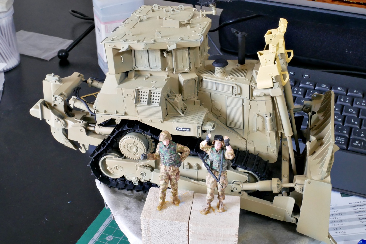 D9R, 装甲ブルドーザー, メンモデル, 1/35, プラモデル製作手順, 組立と塗装, 製作記, 完成写真