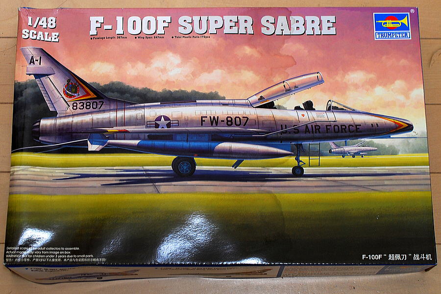 F-100F スーパー・セイバー アメリカ空軍戦闘機 トランペッター 1/48 組立と塗装・製作記・完成写真, プラモデル | 細密桃源郷  プラモデル製作記