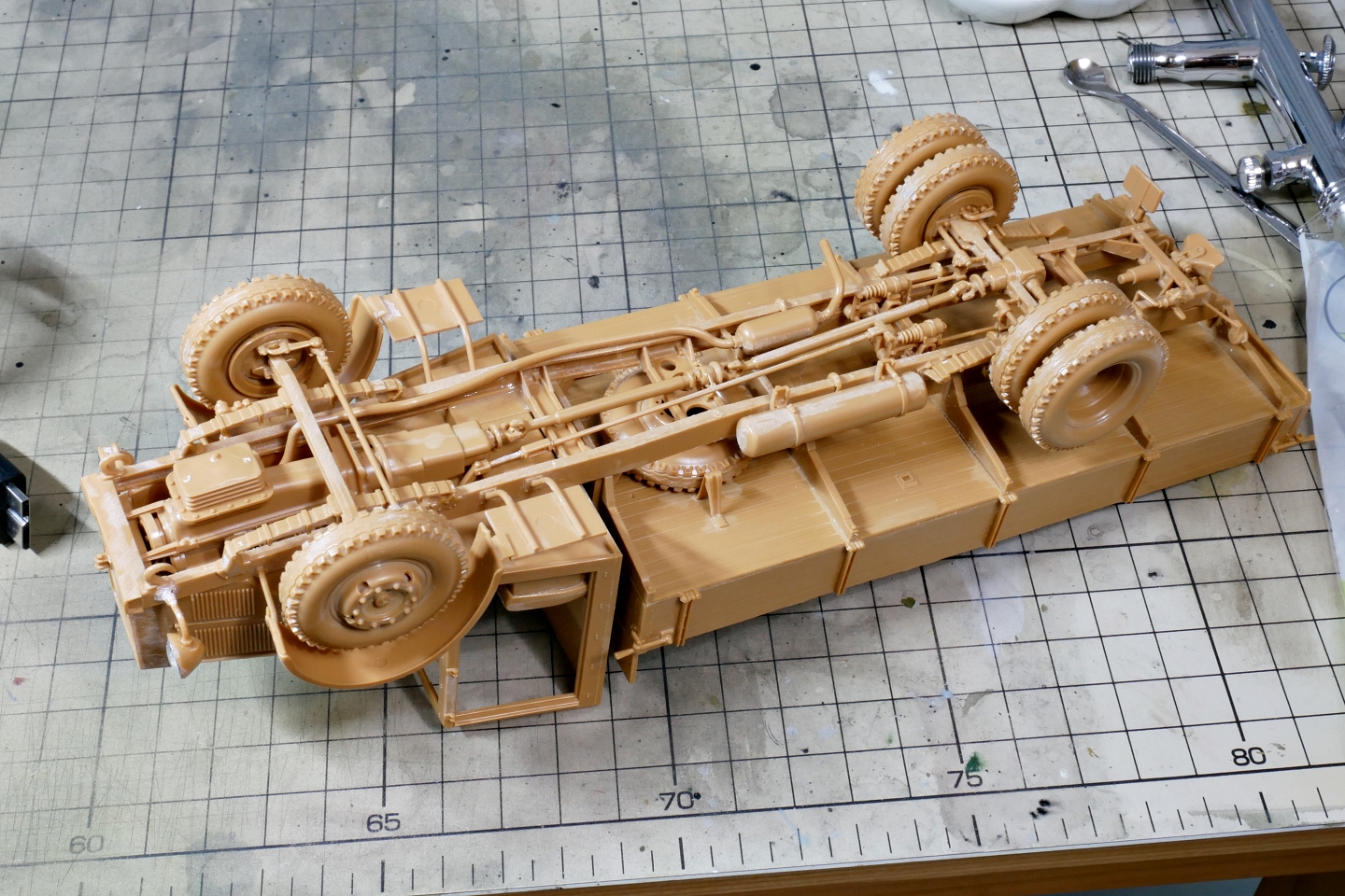 ドイツ軍 ダイムラーベンツ L-4500 軍用トラック ズベズダ 1/35 プラモデル製作手順 組立と塗装 製作記 完成写真