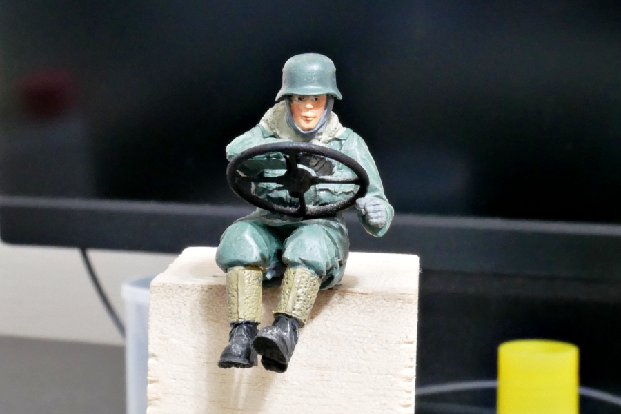 ドイツ軍 ダイムラーベンツ L-4500 軍用トラック ズベズダ 1/35 プラモデル製作手順 組立と塗装 製作記 完成写真