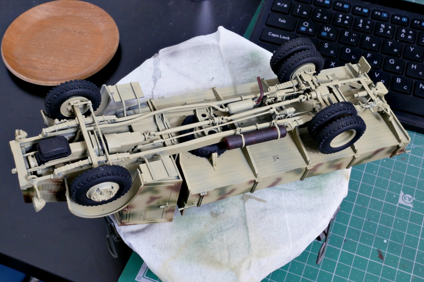 ドイツ軍 ダイムラーベンツ L-4500 軍用トラック ズベズダ 1/35 プラモデル製作手順 組立と塗装 製作記 完成写真