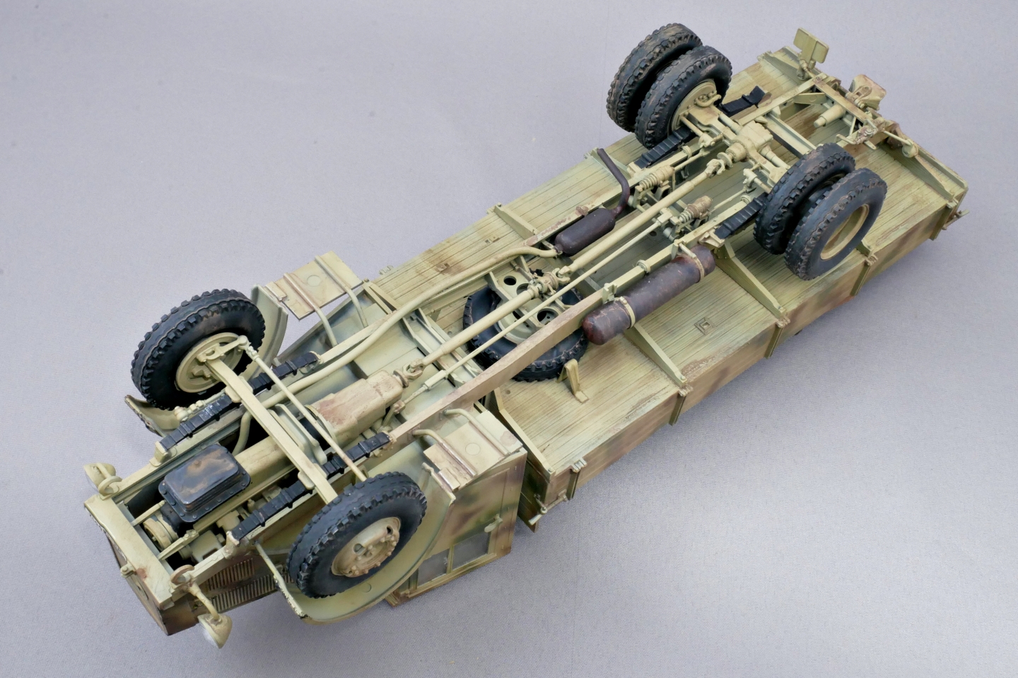 ドイツ軍 ダイムラーベンツ L-4500 軍用トラック ズベズダ 1/35 プラモデル製作手順 組立と塗装 製作記 完成写真