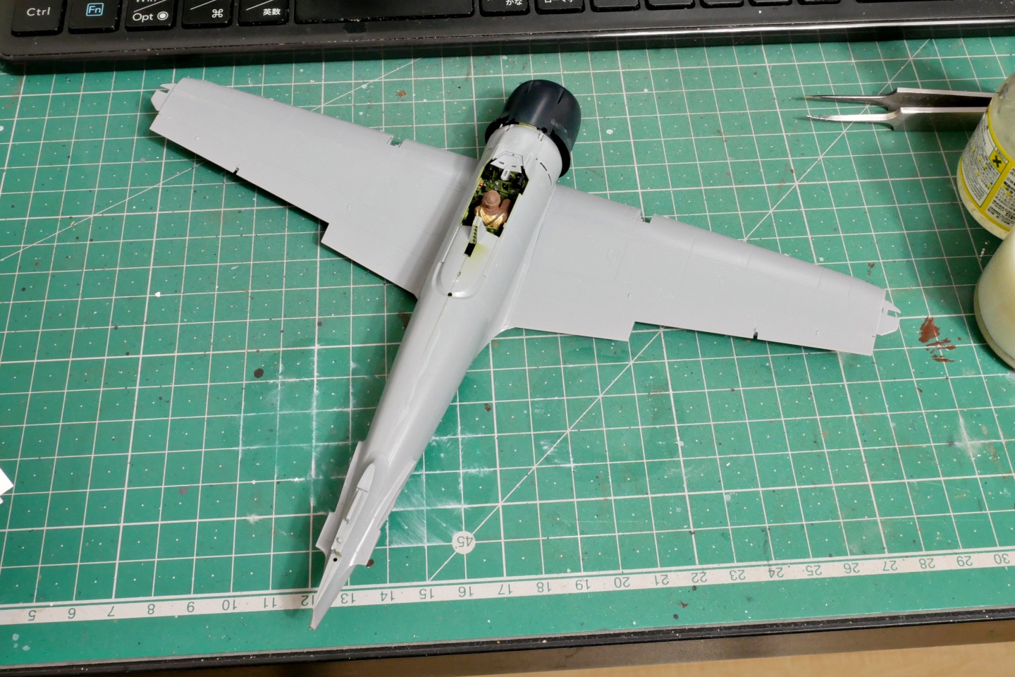 大日本帝国海軍 三菱 零式艦上戦闘機二二型 タミヤ 1/48 プラモデル製作手順 組立と塗装 製作記 完成写真
