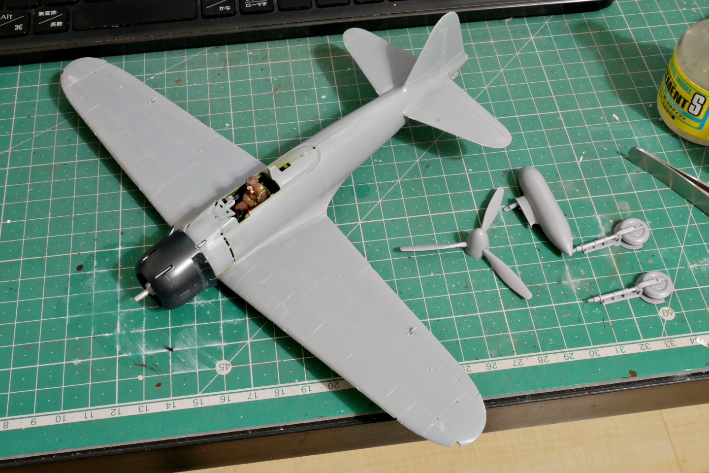 大日本帝国海軍 三菱 零式艦上戦闘機二二型 タミヤ 1/48 プラモデル製作手順 組立と塗装 製作記 完成写真