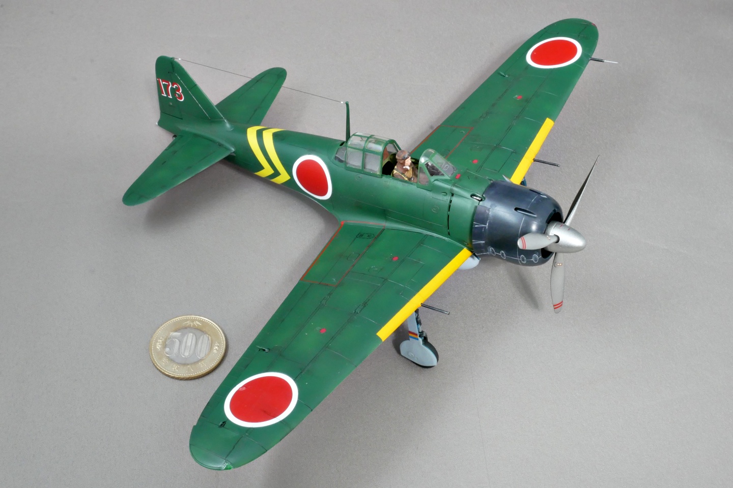 大日本帝国海軍 三菱 零式艦上戦闘機二二型 タミヤ 1/48 プラモデル製作手順 組立と塗装 製作記 完成写真
