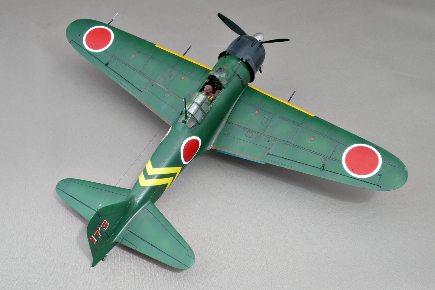 大日本帝国海軍 三菱 零式艦上戦闘機二二型 タミヤ 1/48 プラモデル製作手順 組立と塗装 製作記 完成写真