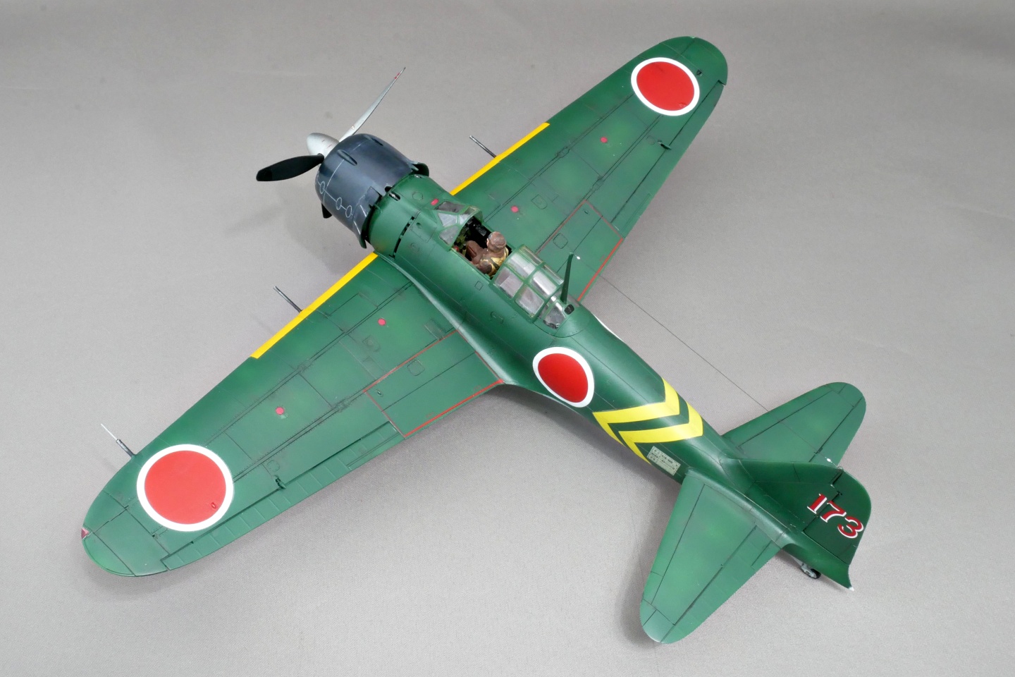 大日本帝国海軍 三菱 零式艦上戦闘機二二型 タミヤ 1/48 プラモデル製作手順 組立と塗装 製作記 完成写真
