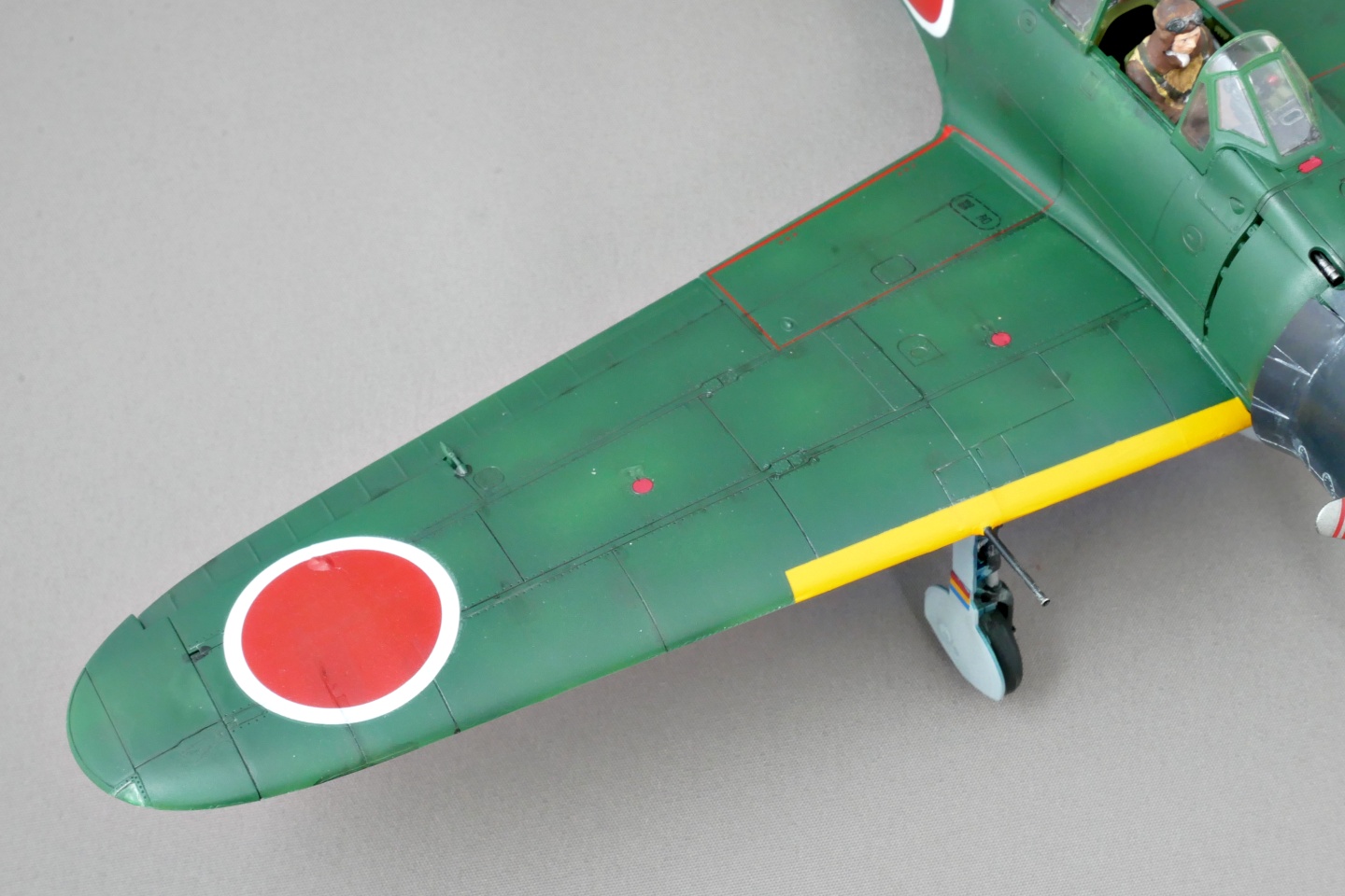 大日本帝国海軍 三菱 零式艦上戦闘機二二型 タミヤ 1/48 プラモデル製作手順 組立と塗装 製作記 完成写真
